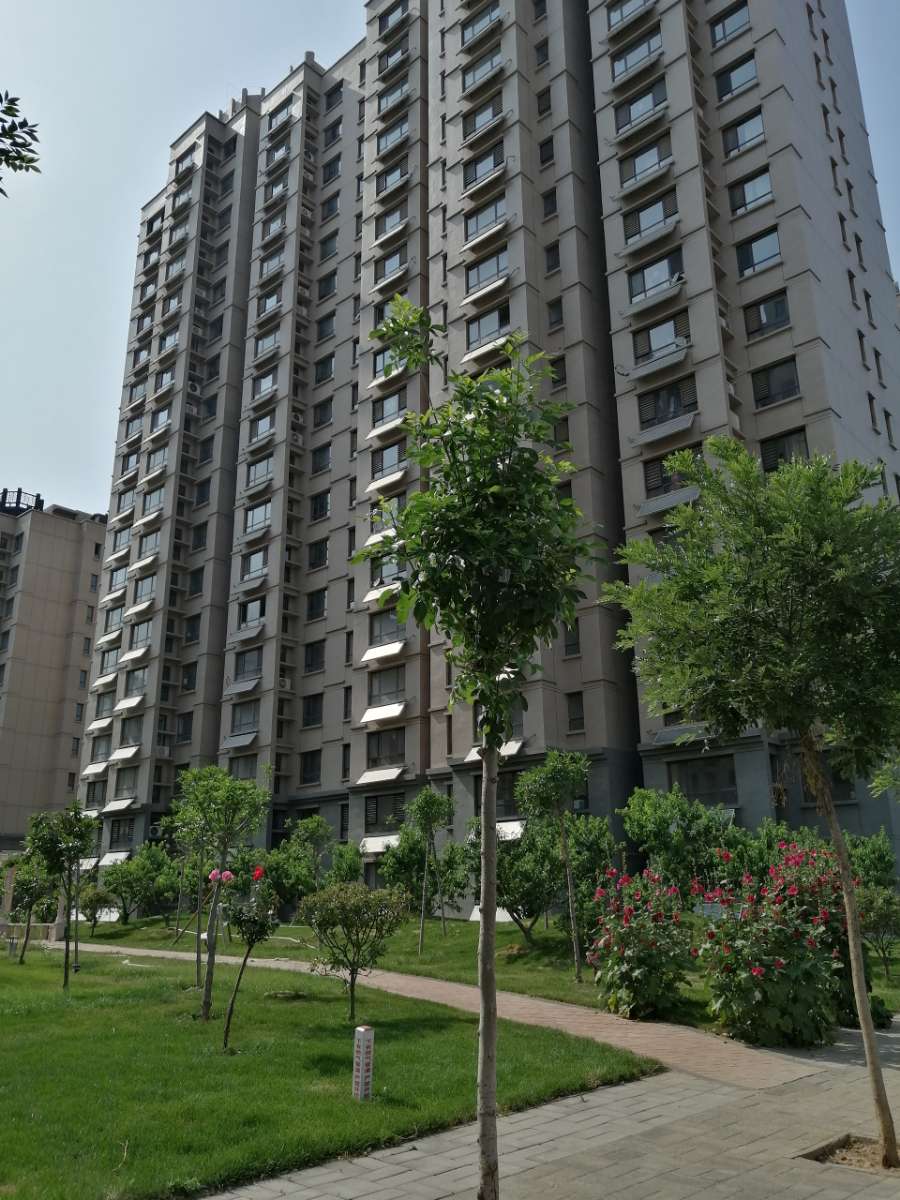 出售魏都花园县城3室2厅2卫128平米 售价74万